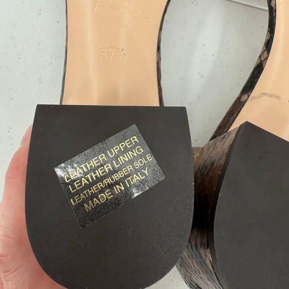 NEW AGL Women's Embossed Brown Snake Print Leather Block Heel Sandals Size 37.5 - Picture 9 of 11